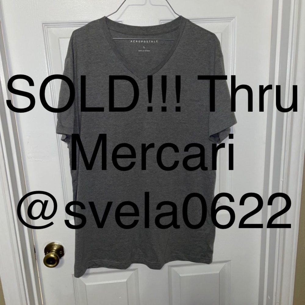 Aeropostale Solid Grey V-Neck Tee